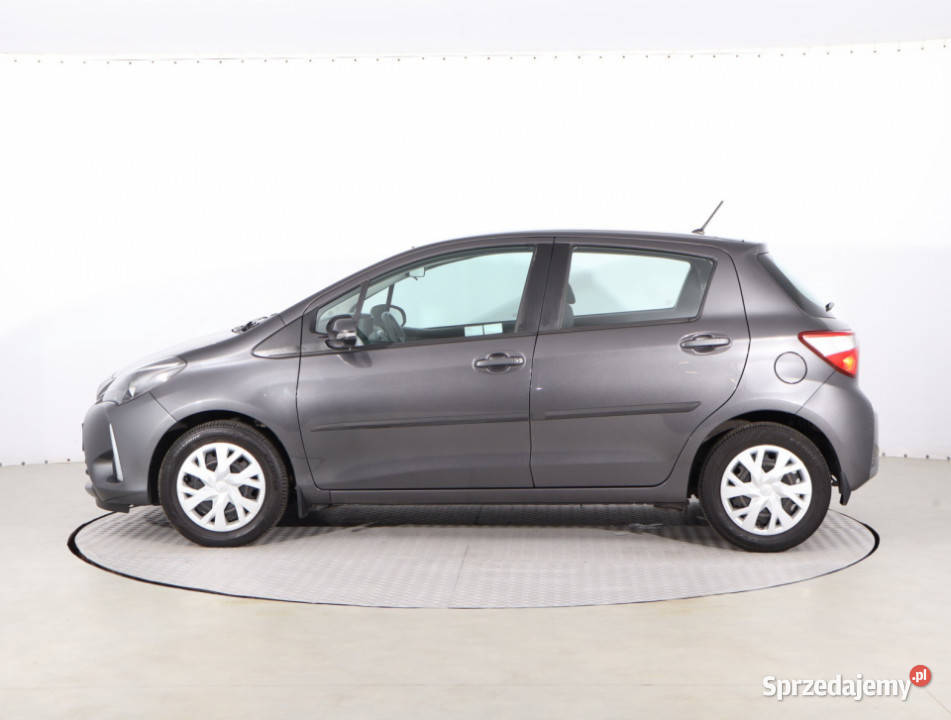 Toyota Yaris 15 Dual VVTi komputer pokładowy Piaseczno