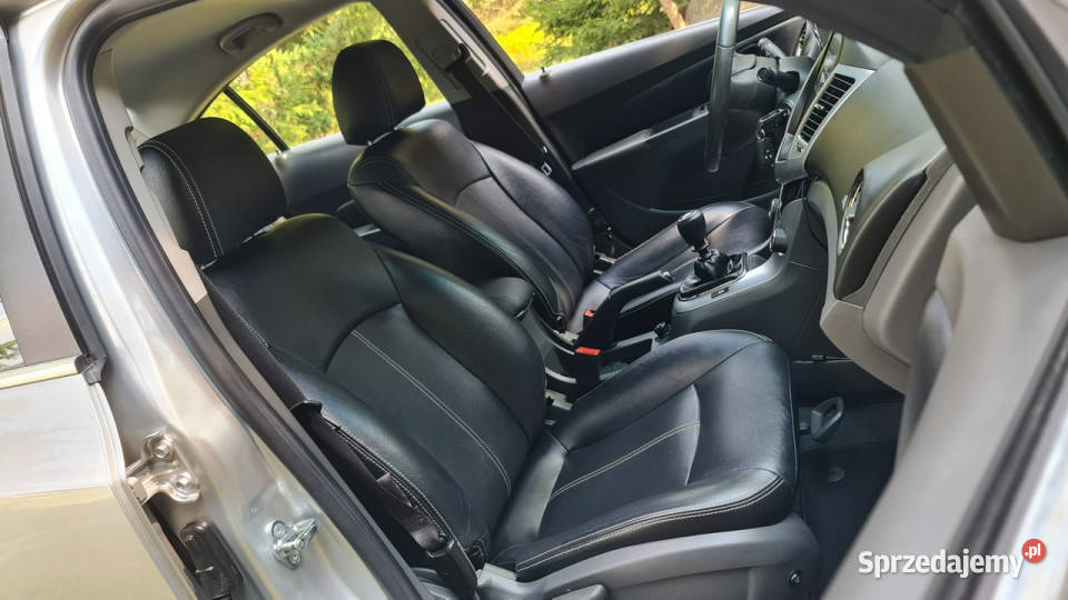 Chevrolet Cruze LT 18 16v 141 Full Navi Skóra świętokrzyskie Chmielnik