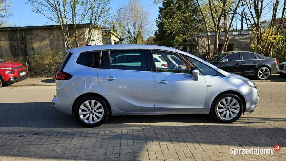 Opel Zafira serwisowany w ASO Szczecin
