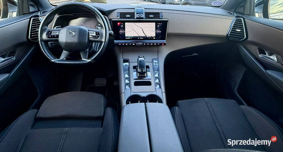 DS Automobiles DS 7 Crossback Grand Kamienna Góra