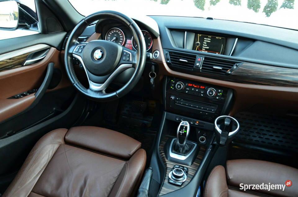 BMW X1 20D Xdrive 25d 218 Super Stan I E84 czarny Ostrów Mazowiecka