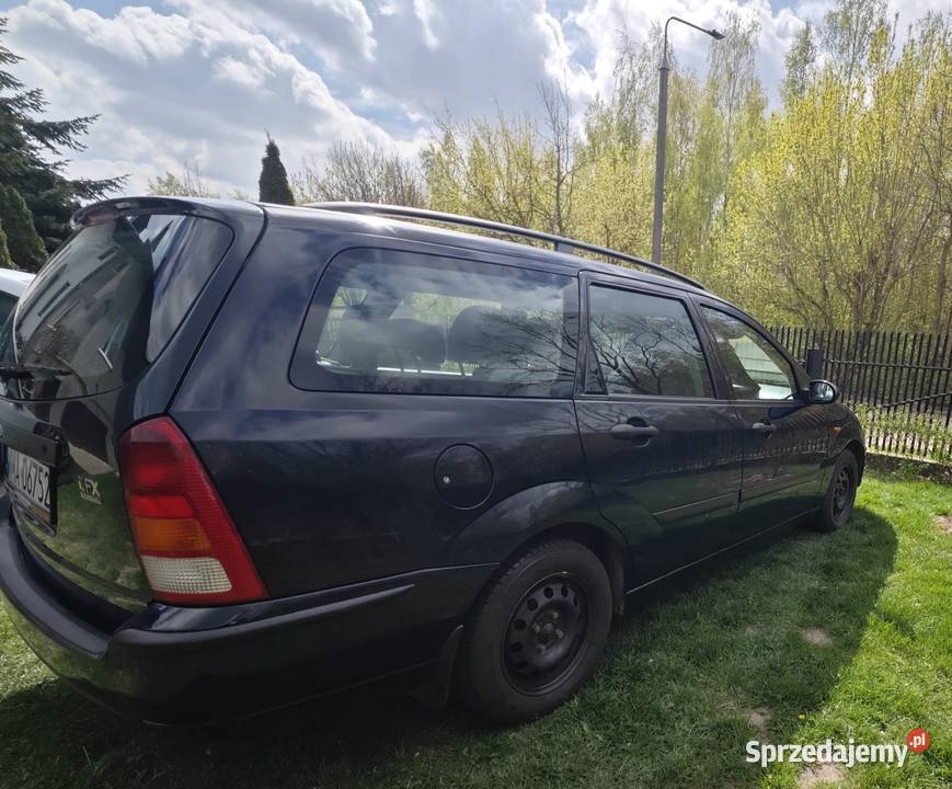 Ford Focus 16 FX Silver nieuszkodzony Maków Mazowiecki