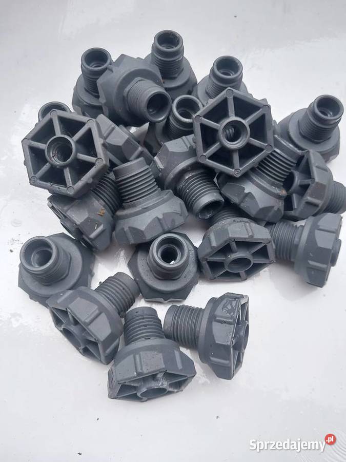 Twrzywo sztuczne poliamid szaty nożki odpad Lubawka