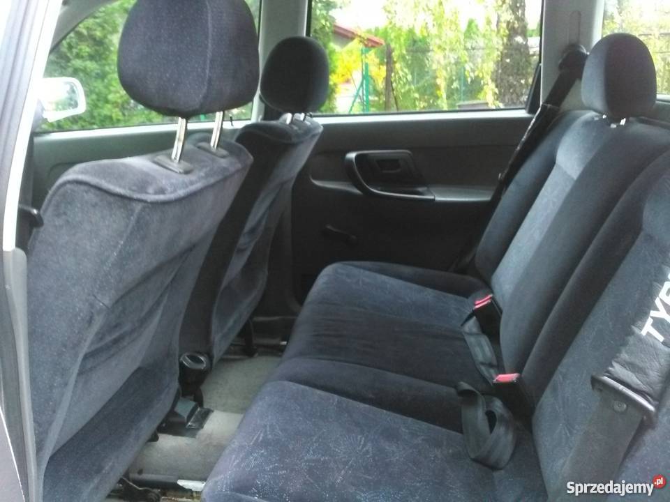 VOLKSWAGEN POLO KOMBI 14 1997 1 REJ 1999 Bielsko-Biała