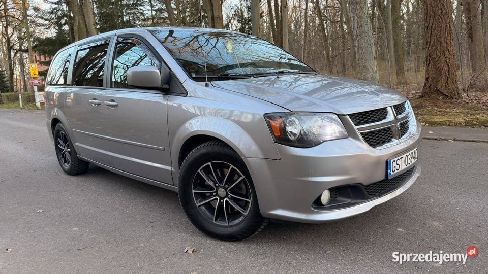 Dodge Grand Caravan 36 V6 RT 2016 doinwestowany Starogard Gdański
