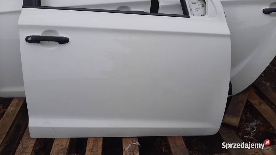drzwi białe kompletne Hyundai i20 I 0814 prawe dolnośląskie Dębno