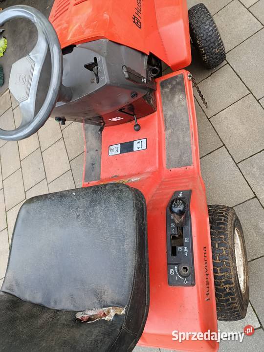 Traktorek kosiarka Husqvarna 11 hp Ogród Krosno sprzedam