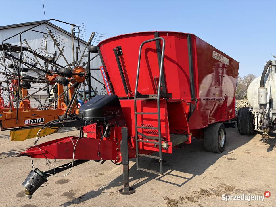 Wóz paszowy paszowóz Kongskilde JF VME 20 Stoll mazowieckie Myszyniec