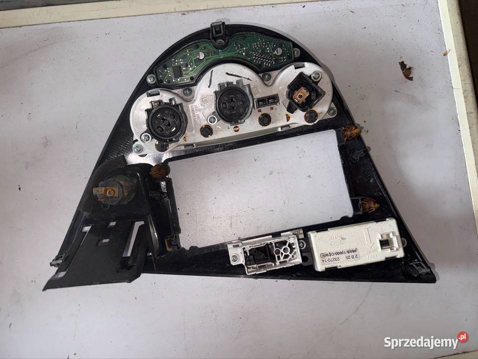 Konsola osłona panel sterowania Ford Focus mk1 Ostrów Wielkopolski