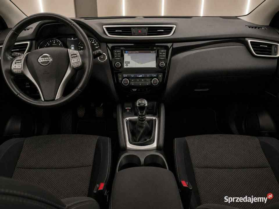 Nissan Qashqai 16 DCIkamera kurtyny powietrzne Żabno