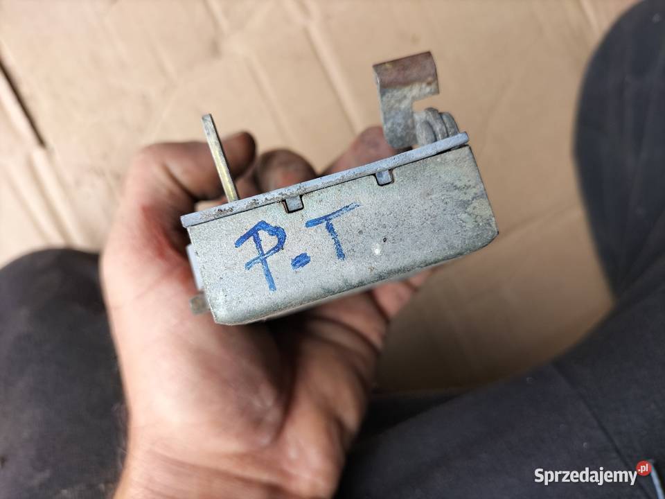 ZAMEK DRZWI PRAWY TYŁ 5D VW GOLF II 2 JETTA 2 Kamień-Kolonia