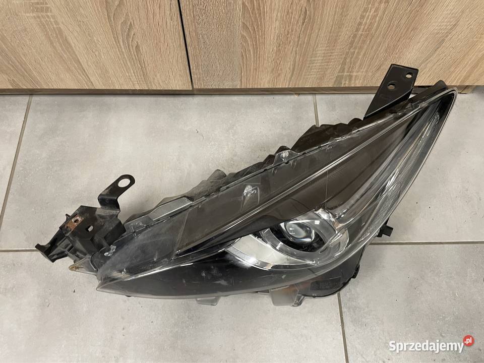 Mazda 3 bm Xenon lewy przód Kozubszczyzna