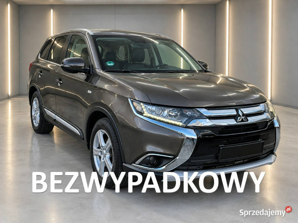 Mitsubishi Outlander 20 benzynabezwypadkowysuper Outlander Żabno