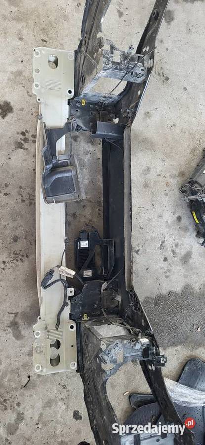 Sprzedam pas przedni z chłodnicami volvo xc70 osobowe podkarpackie Narol