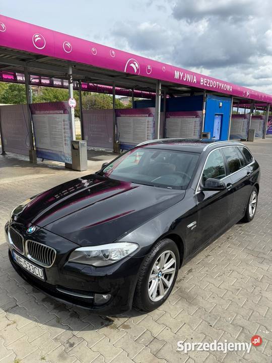 BMW Seria 5 528i xDrive 2012 Komfort moc i napęd