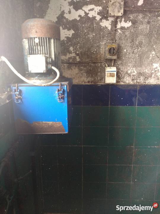 Sprzedam hydrauliczny zgarniacz obornika DeLaval