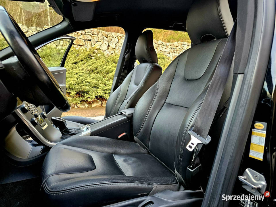 Volvo XC 60 20 D 5 cylindrów Skóry Navi Serwis I Zagnańsk