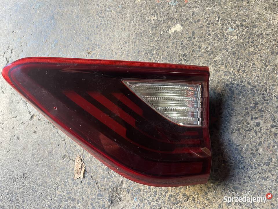Kia Stonic lift lampy prawy tył osobowe małopolskie Oświęcim