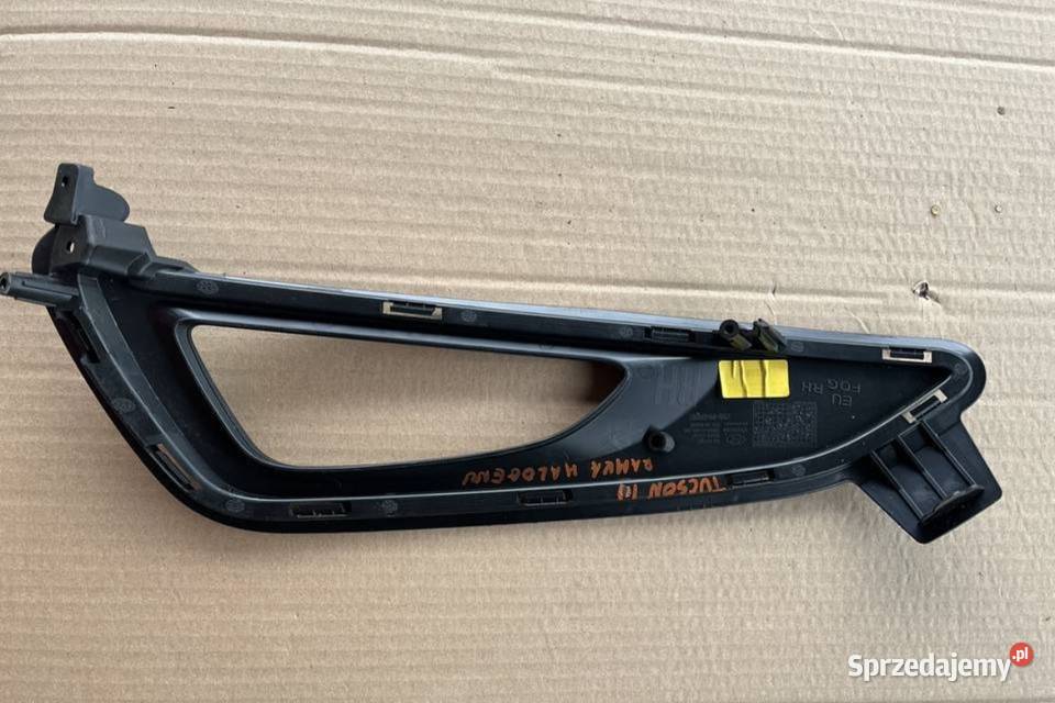 HYUNDAI TUCSON GRILL ZDERZAK PRAWY 86526D7100 Międzychód
