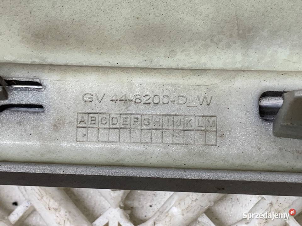 ATRAPA GRILL FORD KUGA II GV448200D SUV KRATA podkarpackie
