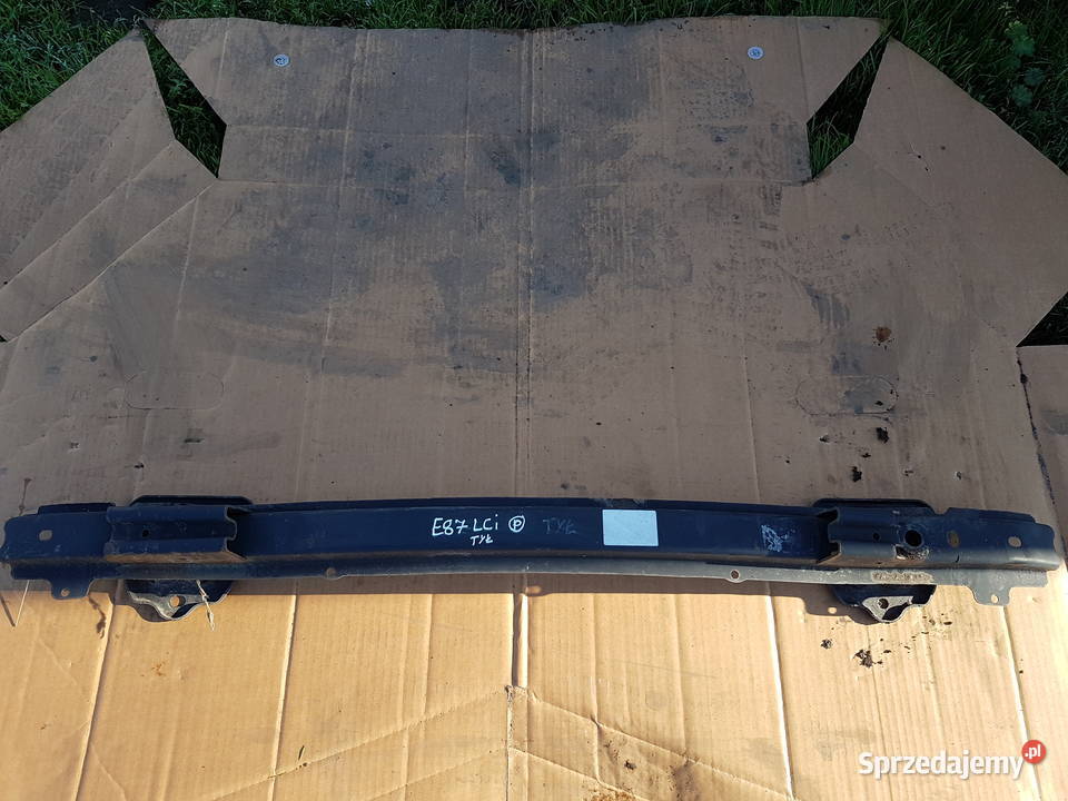 BMW 1 E87 LCI BELKA ZDERZAKA TYL WZMOCNIENIE Turek sprzedam