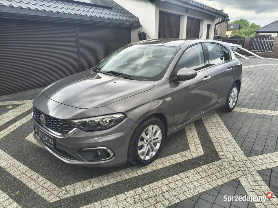 Fiat Tipo 14i 95 Lounge Full Serwis II 2016 Rok produkcji 2017 Mysłowice sprzedam