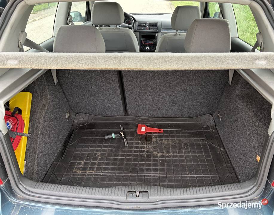 VW GOLF 16 MPI Benzyna 105 23 lata jeden wł nieuszkodzony