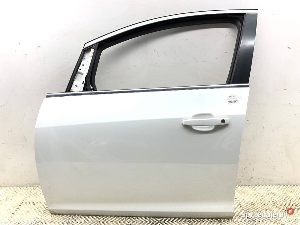 DRZWI LEWY PRZÓD OPEL ASTRA J Hatchback 0915