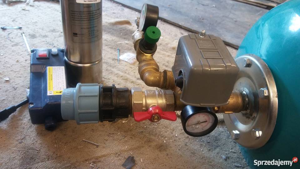 Sprzedam pompe głębinową sk150 plus zbiornik 10l małopolskie Niepołomice