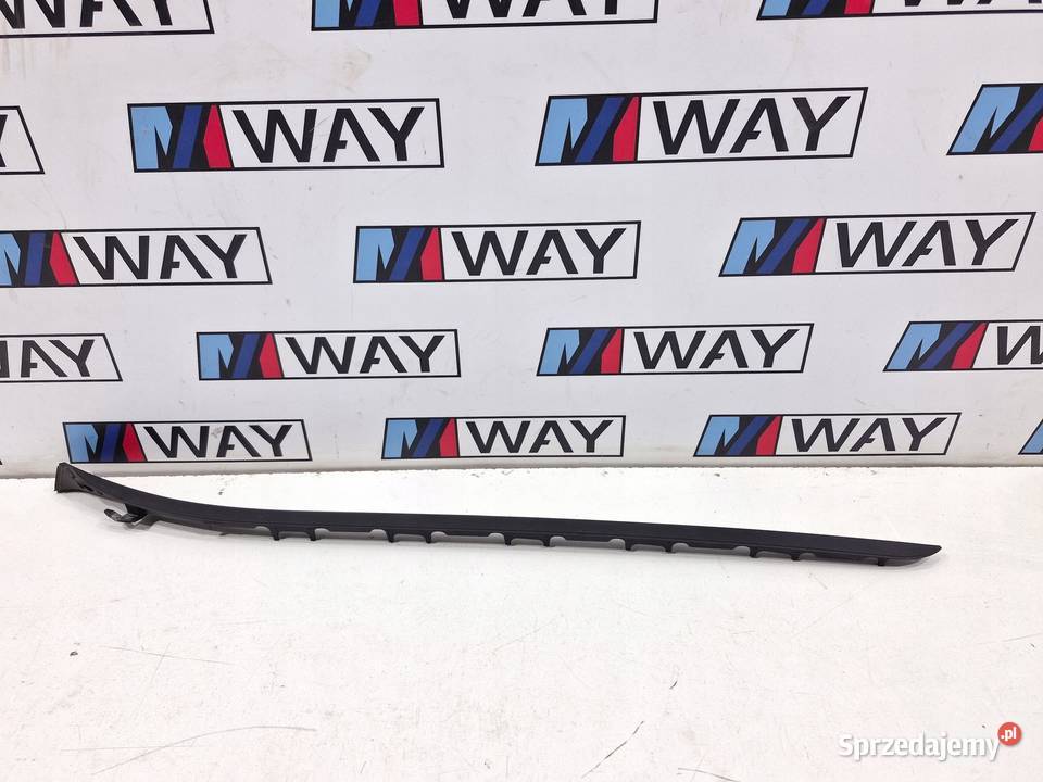 BMW X1 F48 LEWA LISTWA ODPROWADZAJĄCA SZYBY