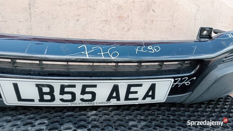 VOLVO XC90 I ZDERZAK PRZÓD 45226 HALOGEN SPRYSK osobowe Zbierkowo