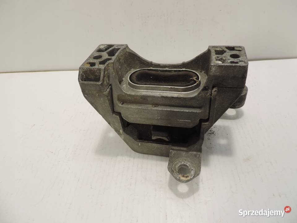 Łapa silnika Opel Vectra C 22 CDTI V04656 Zawieszenie silnika sprzedam