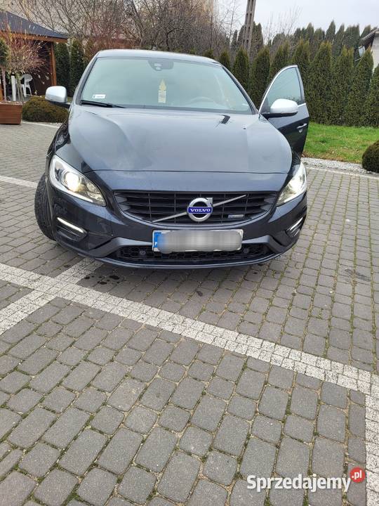 Volvo V60 2015r w wersji SUMMUM z pakietem V60 Sokoły
