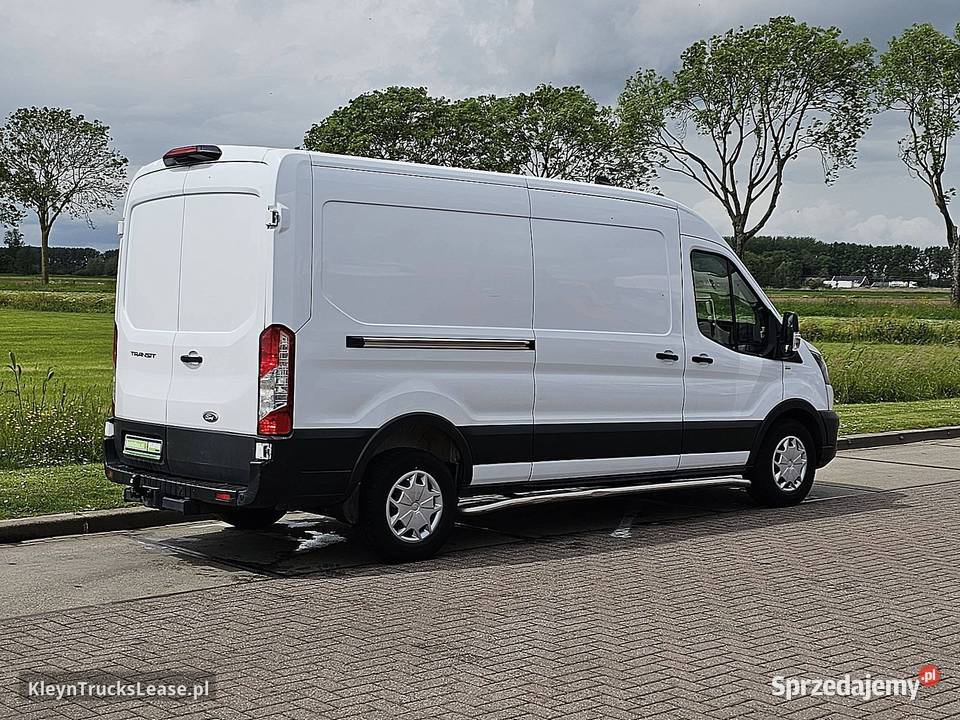 Ford TRANSIT 20 L3H2 Camera Euro6 AC blaszak 4x2 Rok produkcji 2022