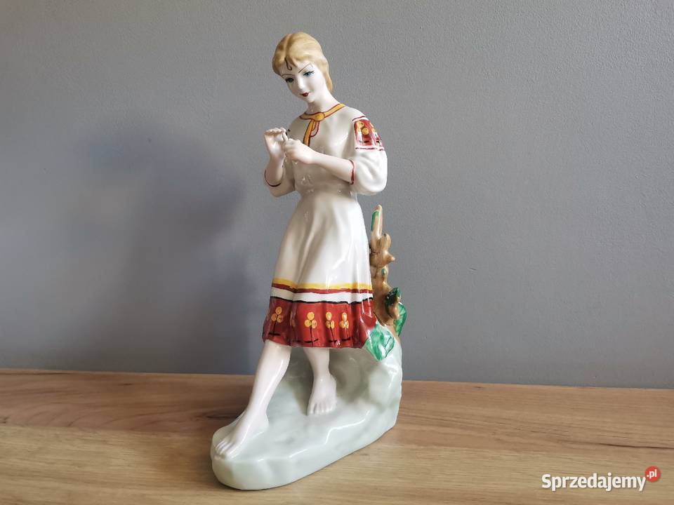 Stara duża figurka porcelanowa Dziewczyna z śląskie Katowice