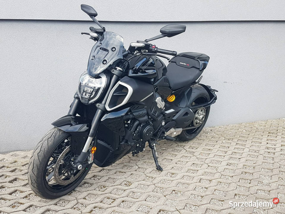 Ducati Diavel benzyna sprzedam