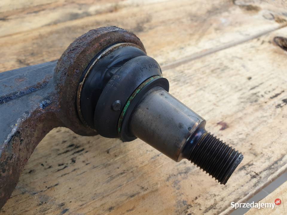 Range Rover II L494 30 D PRZEDNI WAHACZ prawy Rudka