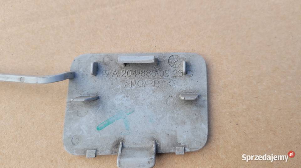 ZAŚLEPKA HAKA ZDERZAKA TYL MERCEDES W204 KOMBI