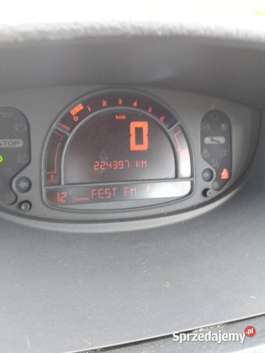 Sprzedam Renault Grand Modus 15 dCi 2008 nieuszkodzony sprzedam