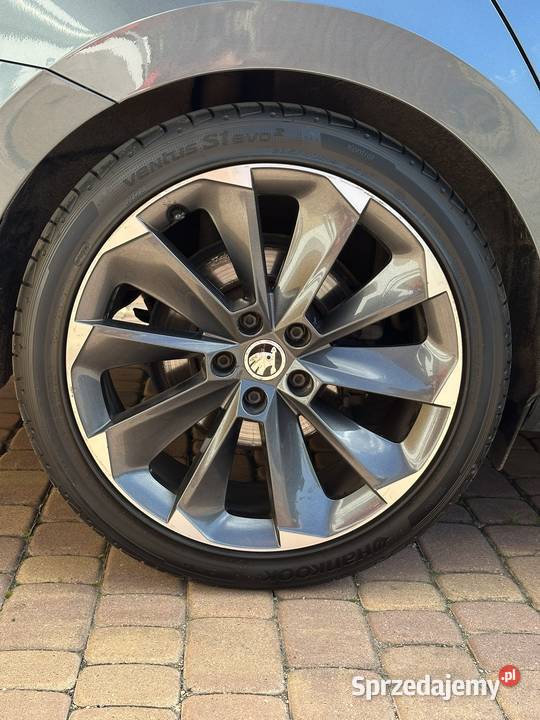 Skoda Superb III 20 TDI Style DSG Przebieg