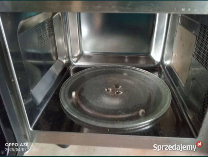 Sprzedam Mikrofala Amica 20L Nieżywięć