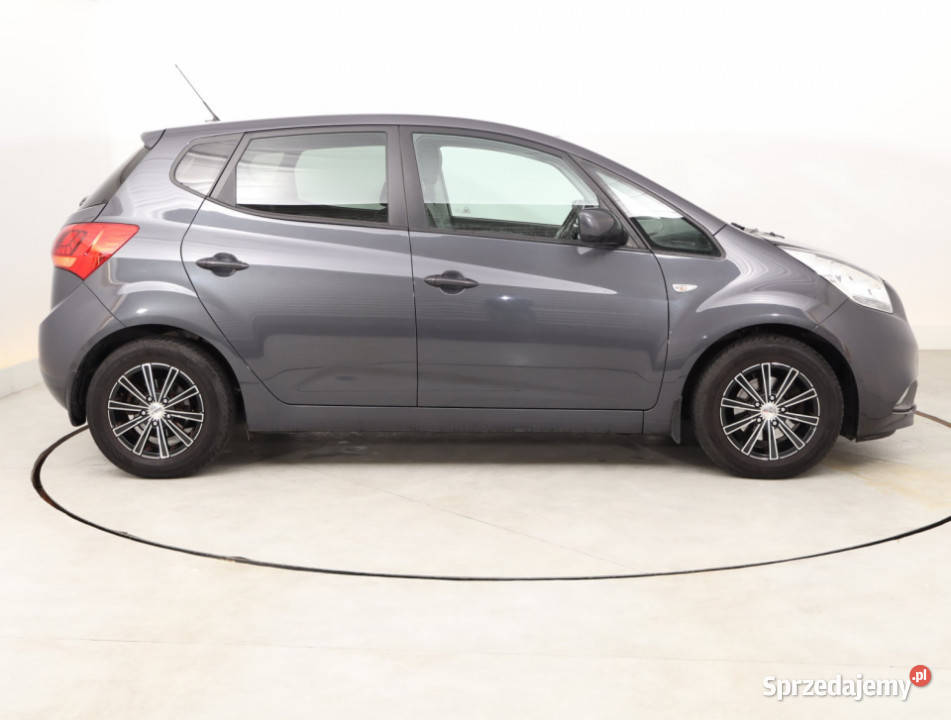 Kia Venga 14 CVVT manualna