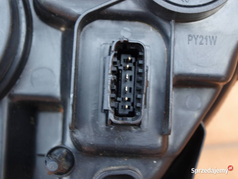 Dacia Sandero II lampa prawa przód zwykła 2012 Kalisz
