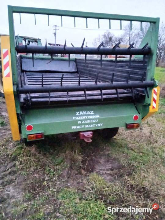 rozrzutnik 4 tony dwuosiowy agromet brzeg unia Farmer Przyczepy rolnicze