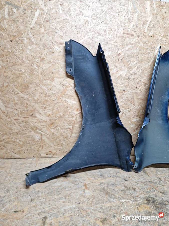 Toyota avensis t25 lift błotnik lewy prawy przód osobowe dolnośląskie Złotoryja sprzedam