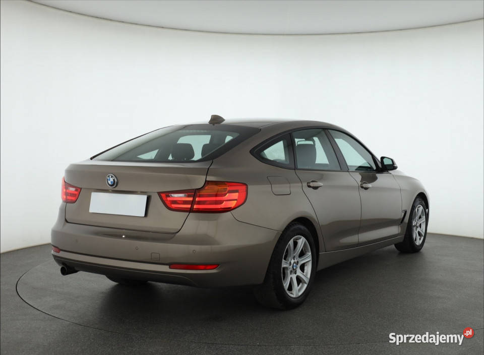 BMW 3GT 318d GT światła przeciwmgielne Piaseczno