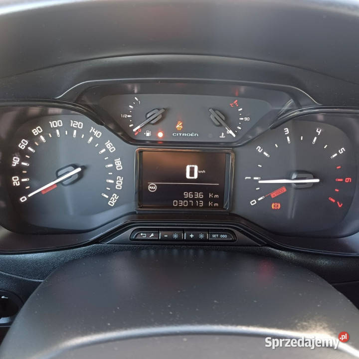 Citroen C3 12 PureTech Navi Klimatronic Przebieg Suchorzew sprzedam