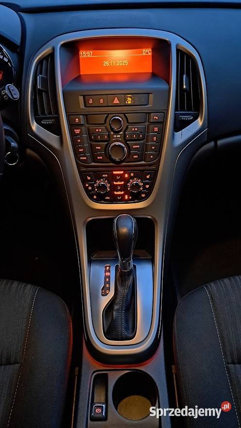 Opel Astra 14 Turbo Sports Tourer Automatik autoalarm Goczałkowice-Zdrój sprzedam