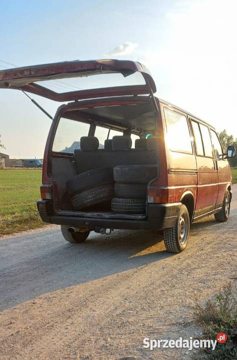 Dwa busy 1994 i 1991 VW T4 w jednej hak Mońki