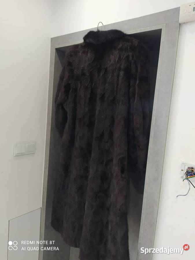 Luksusowe futro z norek naturalne markowy czarny